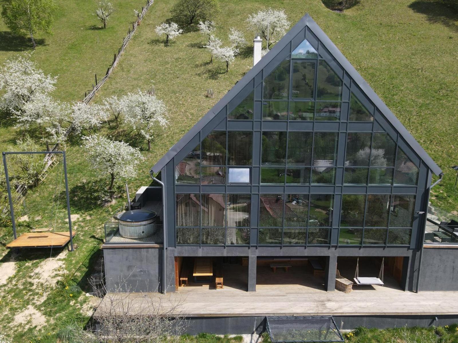 On Top Chalet برانْ المظهر الخارجي الصورة